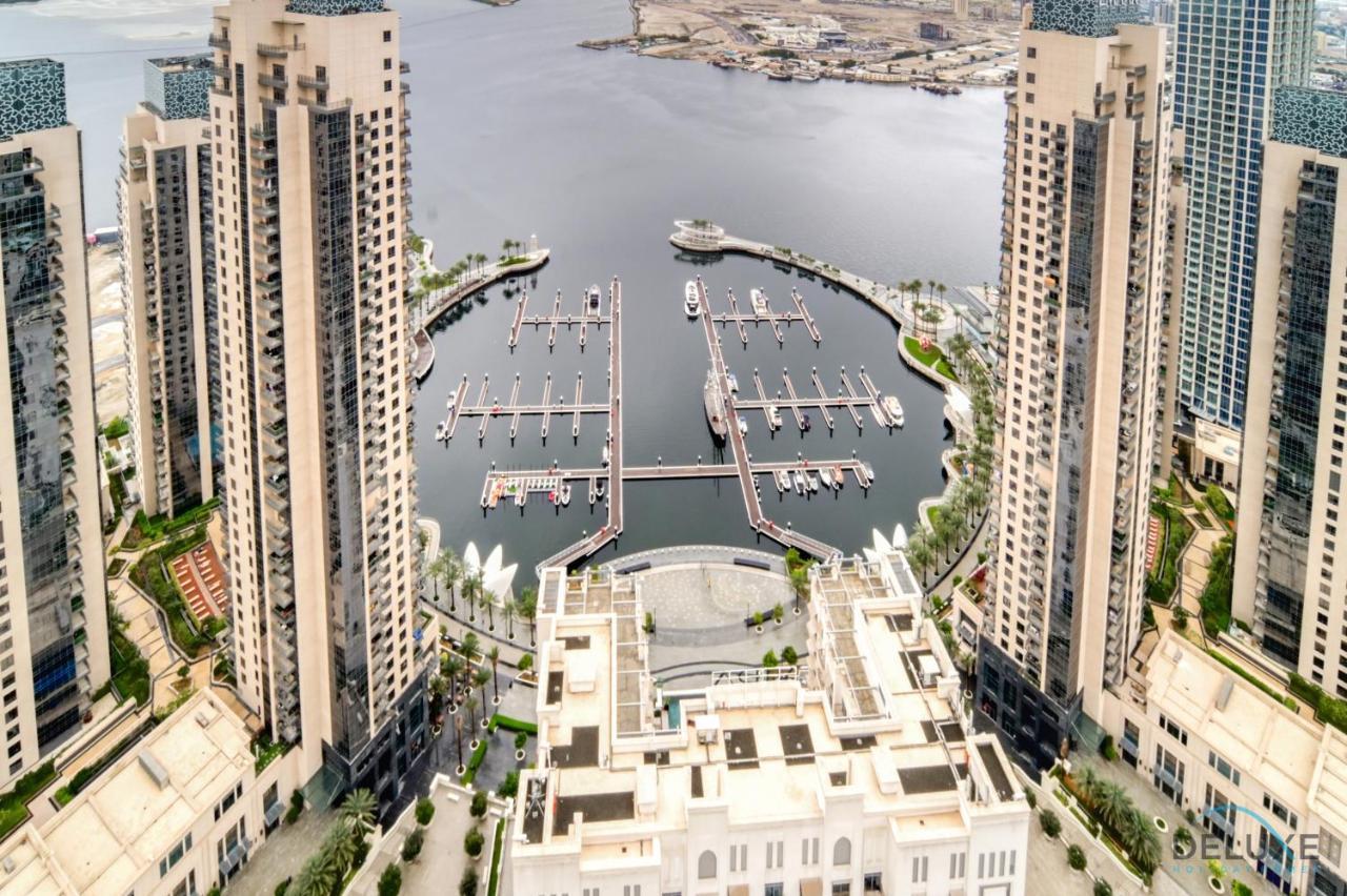 Tropical 2br At Harbour Views Tower 1 By Deluxe Homes