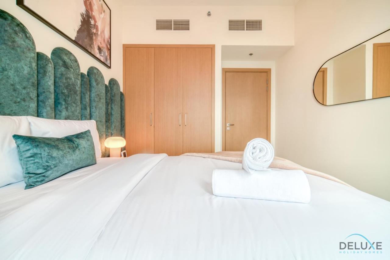 Tropical 2br At Harbour Views Tower 1 By Deluxe Homes Dubai